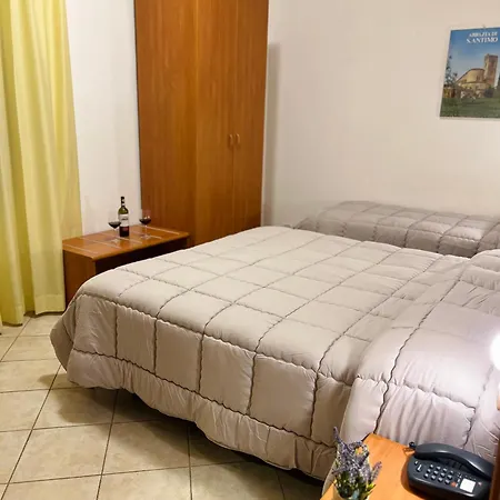Hotel Vico Alto 3*