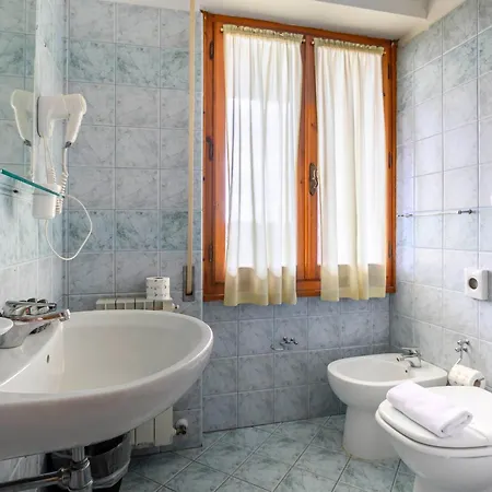 Hotel Vico Alto 3*